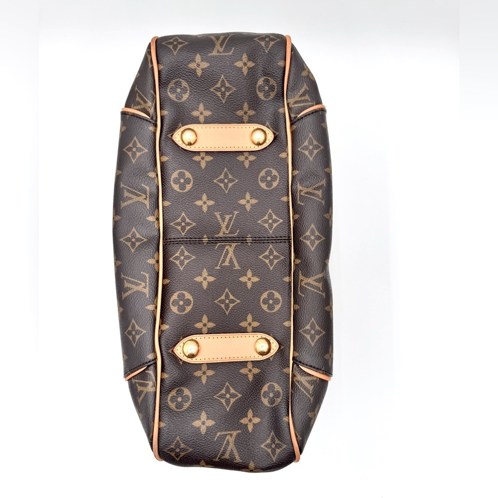 Louis Vuitton Monogram Galleria PM - Picture 7 of 14